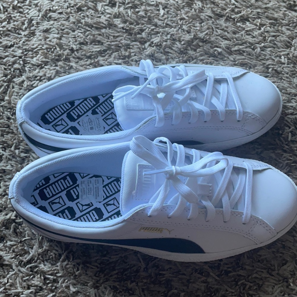Puma Black and White